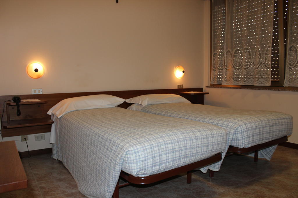 Albergo Napoleone Sant'Ambrogio di Valpolicella Room photo
